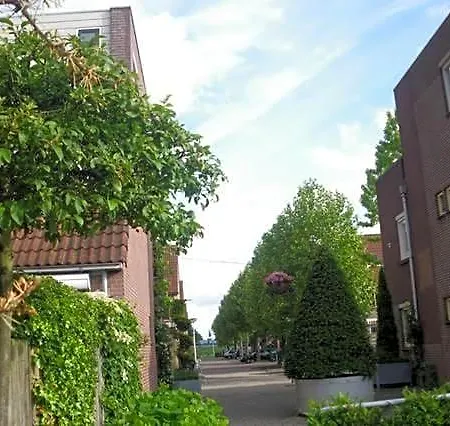 Bike Amsterdam Bed & Breakfast Diemen