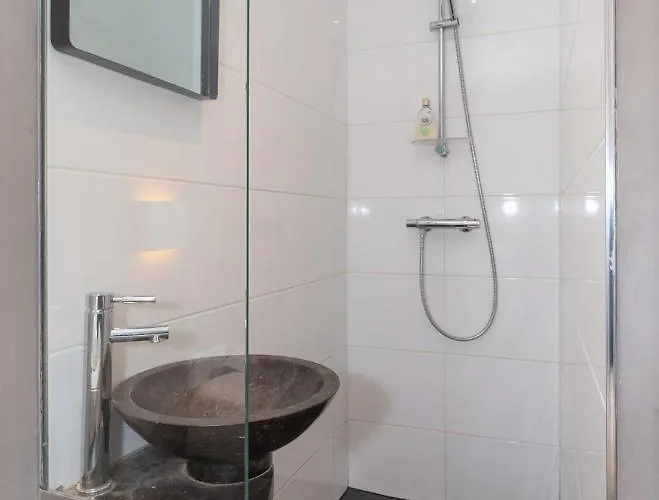 Bike Amsterdam Bed & Breakfast